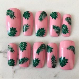 Palm leaf press on nail set - hand painted 🌴
